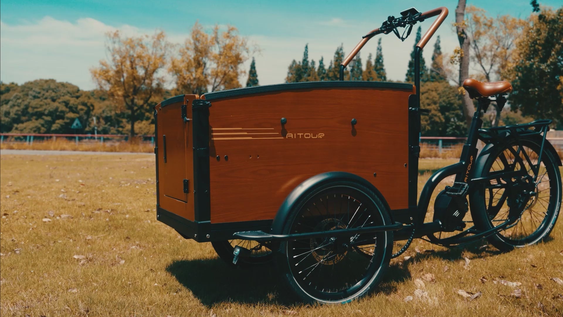Aitour Family S cargo electric bike with child seats – utility e-bike for family transport in the UK-volt-ventures