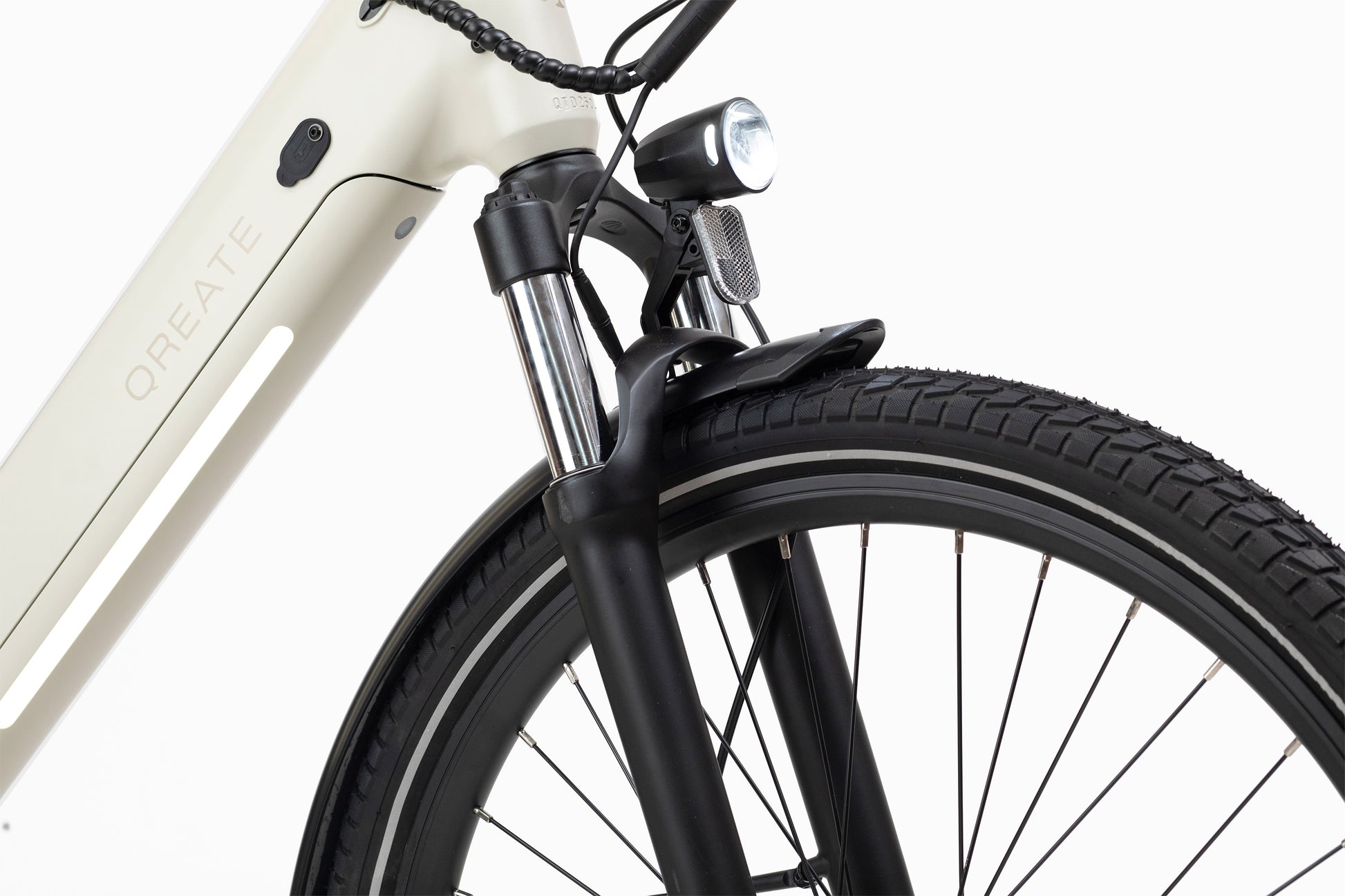 Qreate City Air electric bike in white, reliable electric city bike for everyday UK riding from Volt Ventures