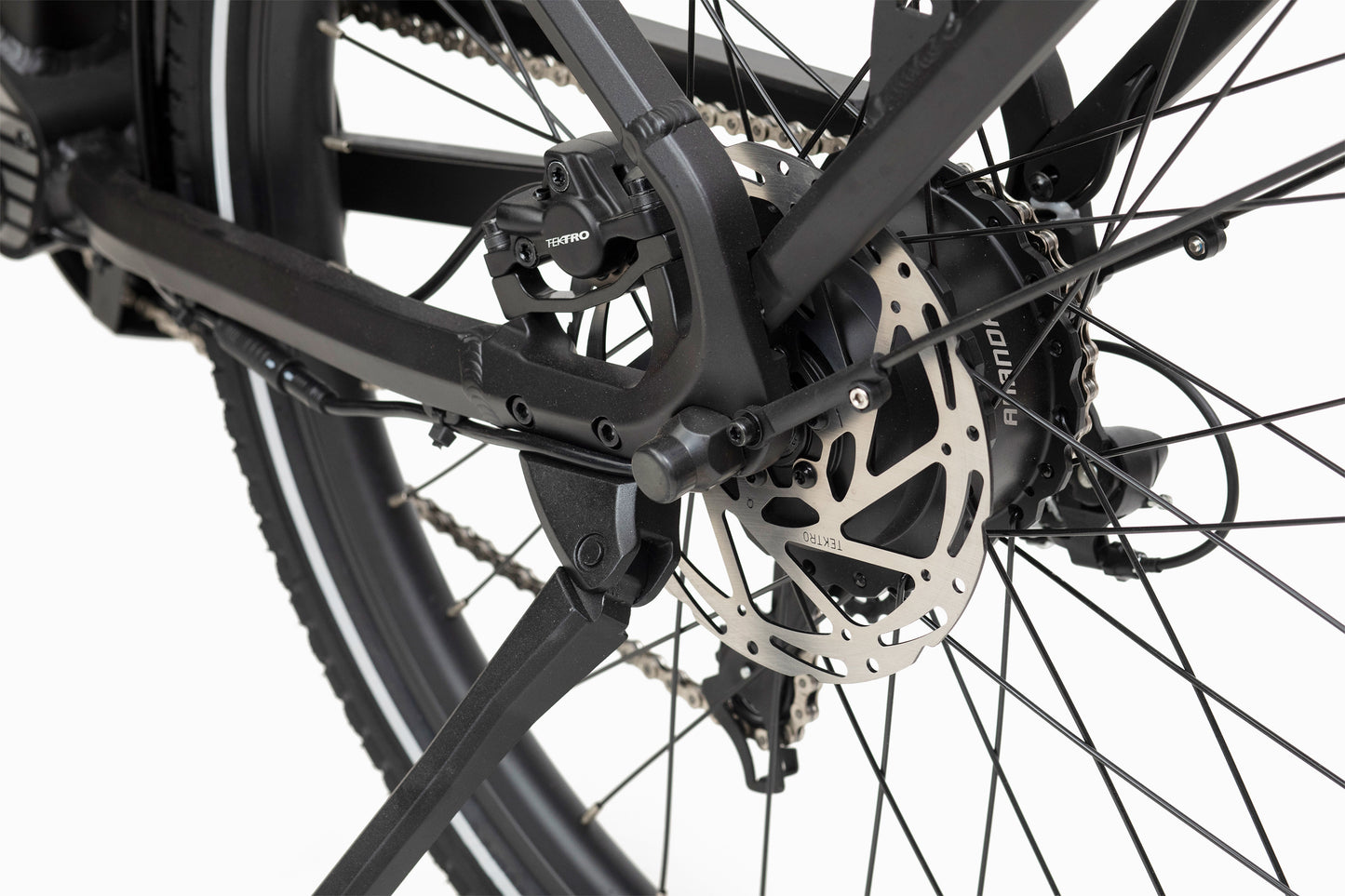 Qreate City Pro electric bike in black, comfortable electric city bike for everyday UK riding from Volt Ventures